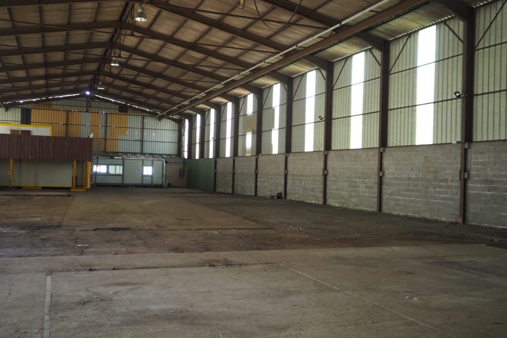 Warehouse for rent with a floor area of 1,100 m² – Southern Burgundy
