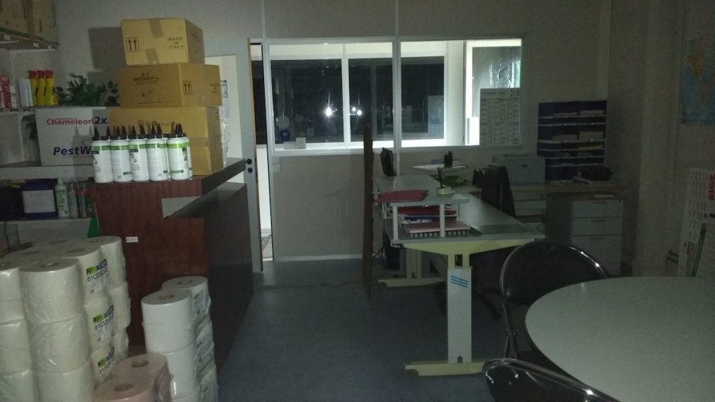 1,000 m² warehouse for rent near Auxerre