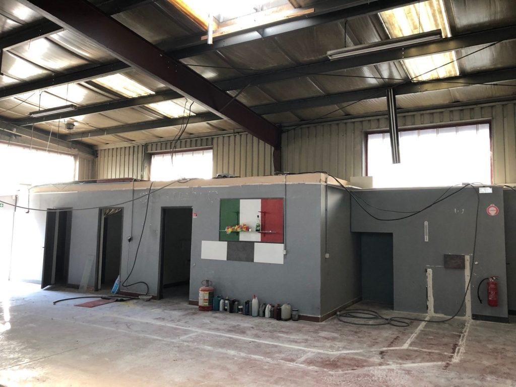 Rental of business premises with a floor area of 210 m² in Besançon