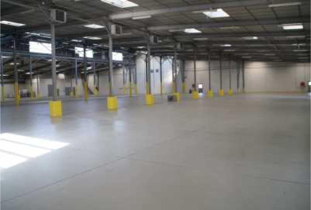 Warehouse/workshop for rent with a floor area of 4,000 m² near Auxerre