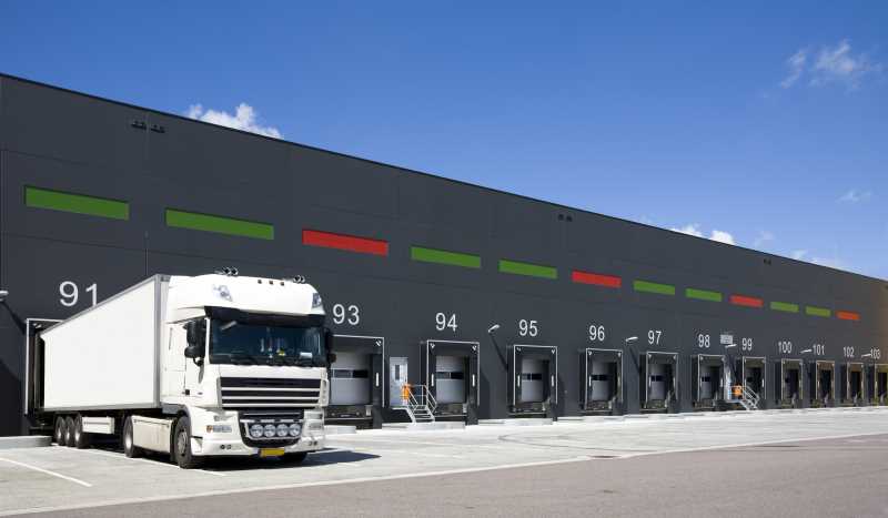 Warehouse for rent or sale in Perpignan – 30,000 m²
