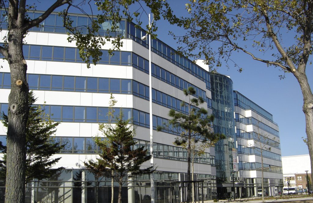 Commercial premises to let in Le Havre – La Gare business district