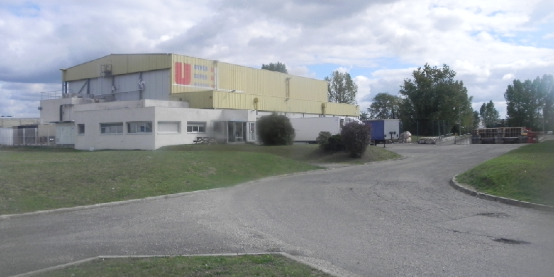 20,000 m² fresh and frozen food processing site for sale on the Bordeaux–Toulouse route