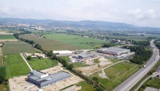 2,851 m² plot of land for sale in Manosque
