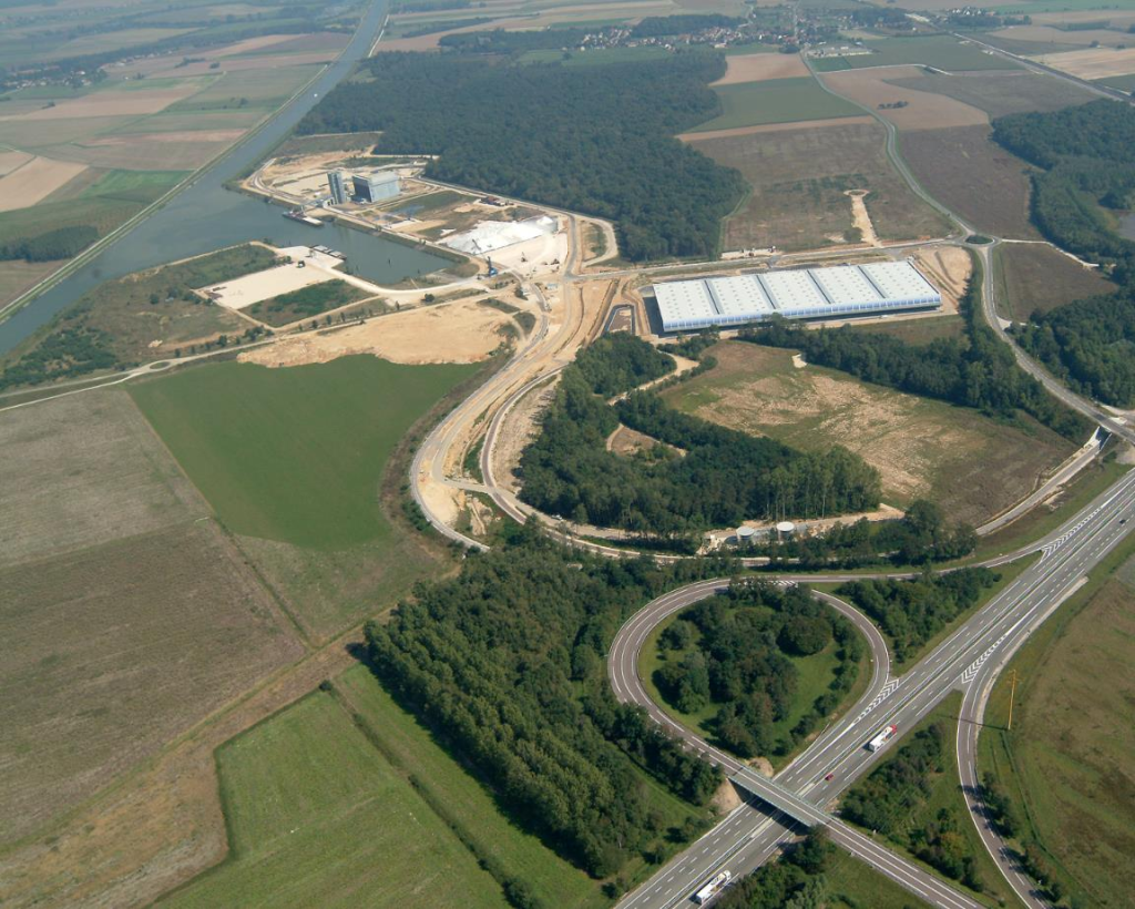 Industrial land for sale in Burgundy – 13 ha – south of Dijon
