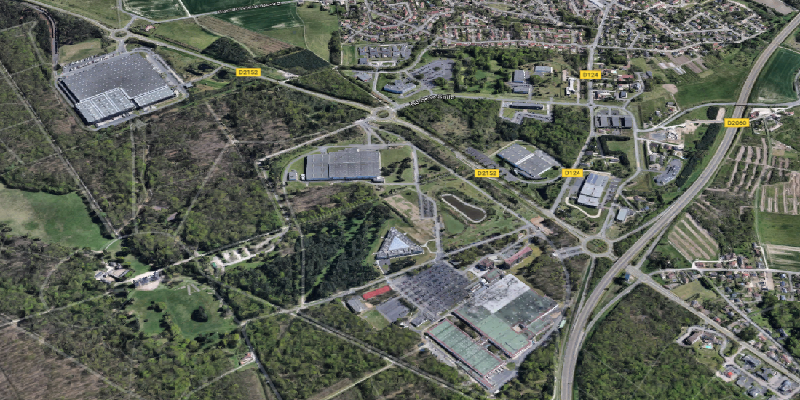 Industrial land for sale in Orléans