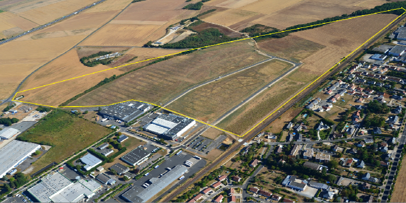 Industrial plots from 2,000 m² for sale – between Tours and Orléans