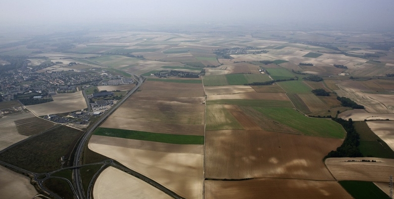 Industrial land between Reims and Charleville-Mézières
